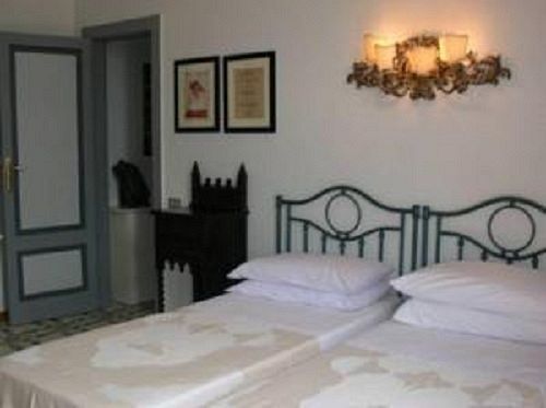 Bed & Breakfast Chiarenza 3*