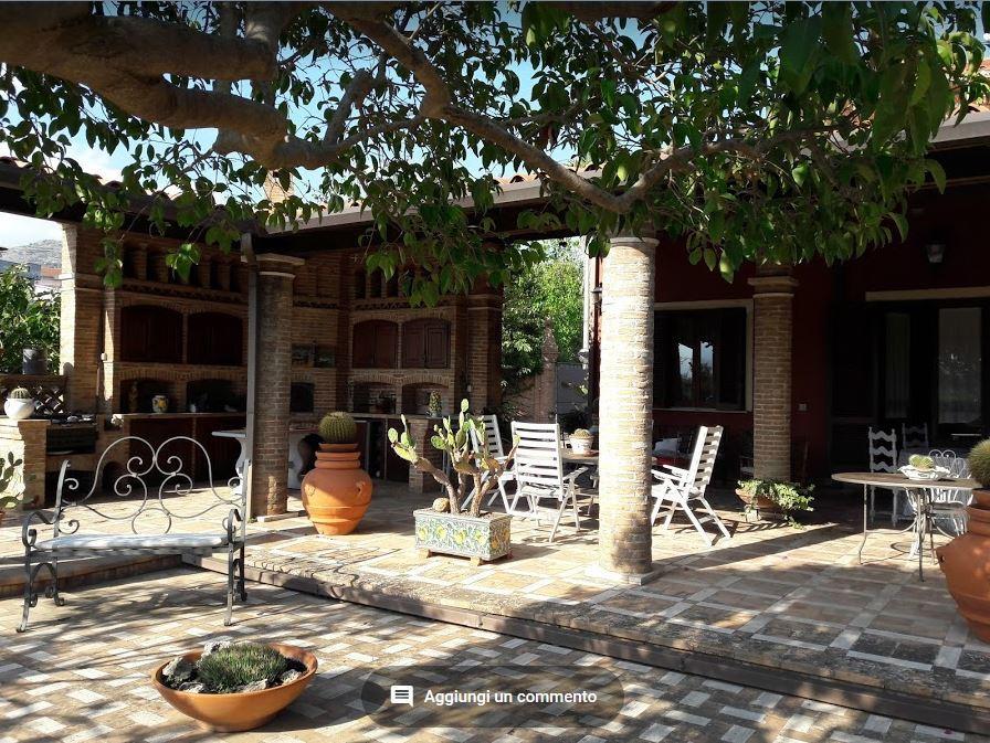 Bed & Breakfast Chiarenza 3*
